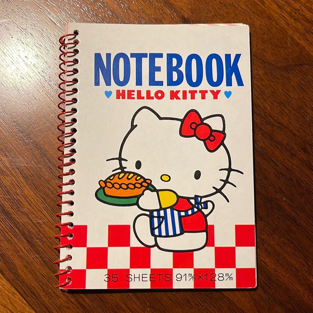 VINTAGE NEVER USED FROM 1981 HELLO KITTY SPIRAL NOTEBOOK - GREAT COLLECTIBLE!